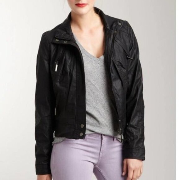 VERTIGO PARIS Women Black Faux Leather Bomber Jacket Size S VT31138 NWT - Picture 1 of 9